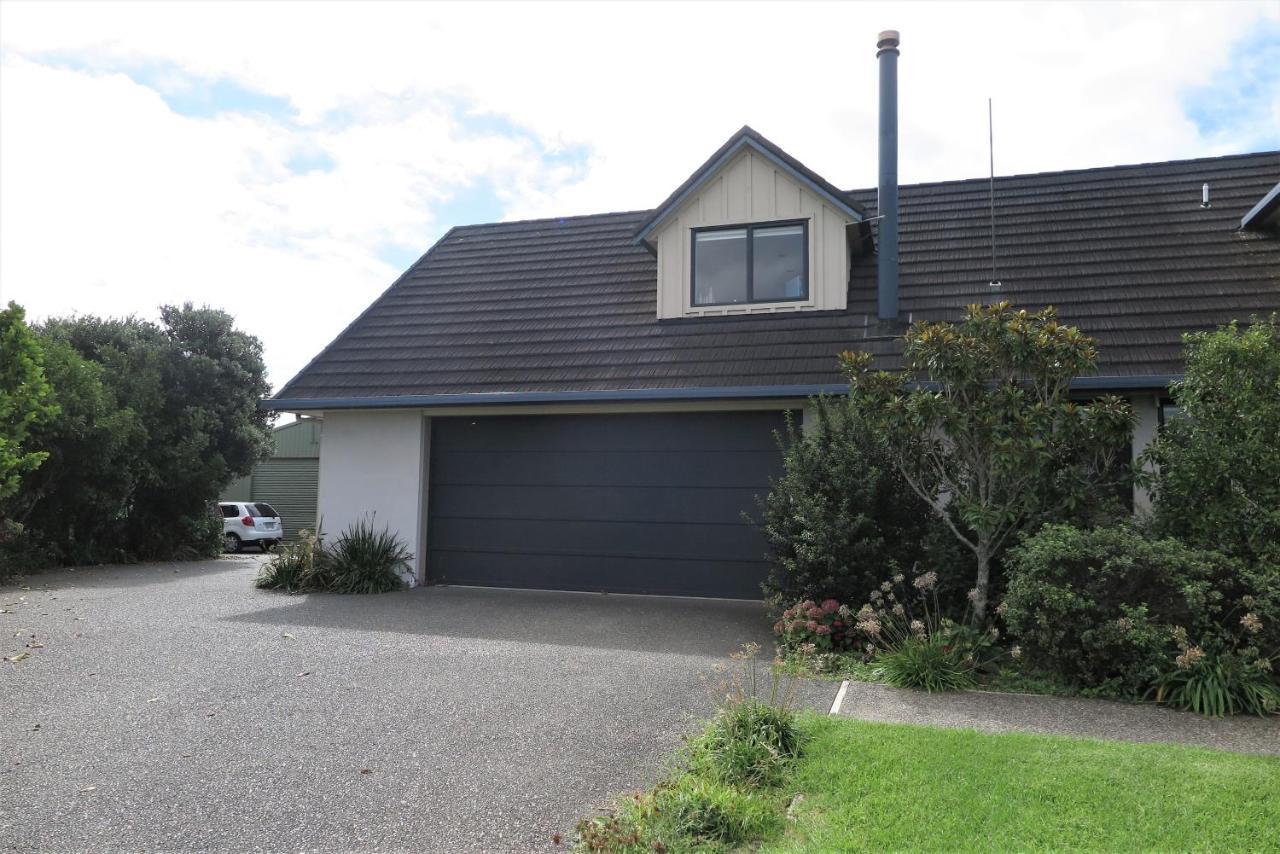 Ruru Lodge Tawharanui Exterior foto